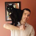 Name: CatOnShoulder150.jpg
Size: 22 Kb